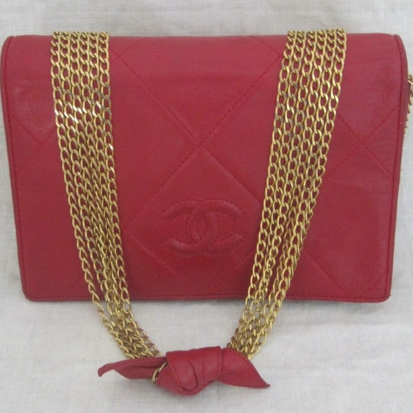 red quilted leather handbag